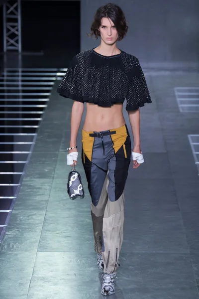 Look 21